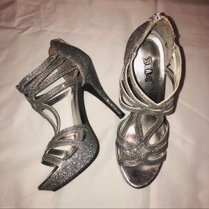 Brash size 6 heels glitter silver